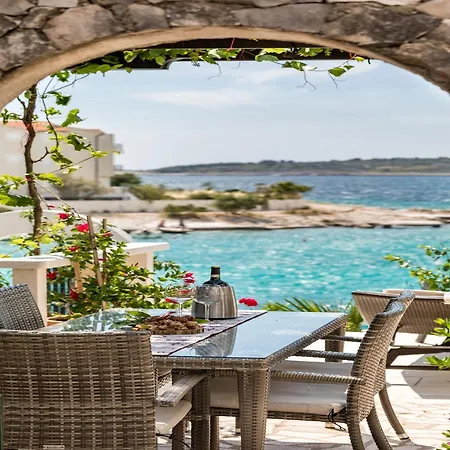 Holiday Home Kanica By Adriatic Sea, Cleaning Included Feriehus