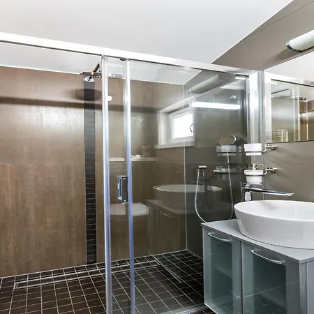 Holiday Home Kanica By Adriatic Sea, Cleaning Included