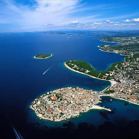 Holiday home Seaside Escape In Kanica, Croatia, Cleaning Included *