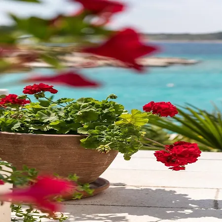 Seaside Escape In Kanica, Croatia, Cleaning Included *
