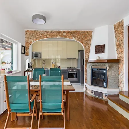 Feriehus Holiday Home Kanica By Adriatic Sea, Cleaning Included Zaglavice